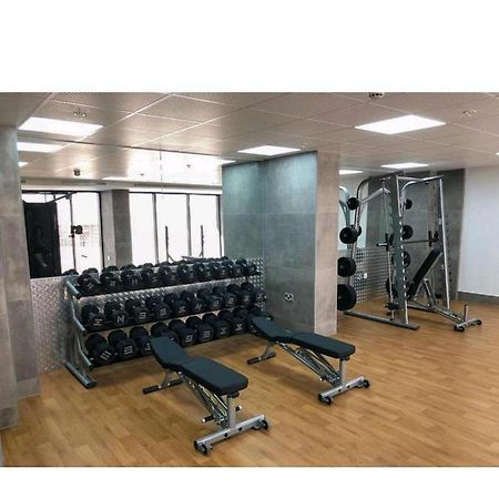 The Hub Gibraltar Apartment Bagian luar foto